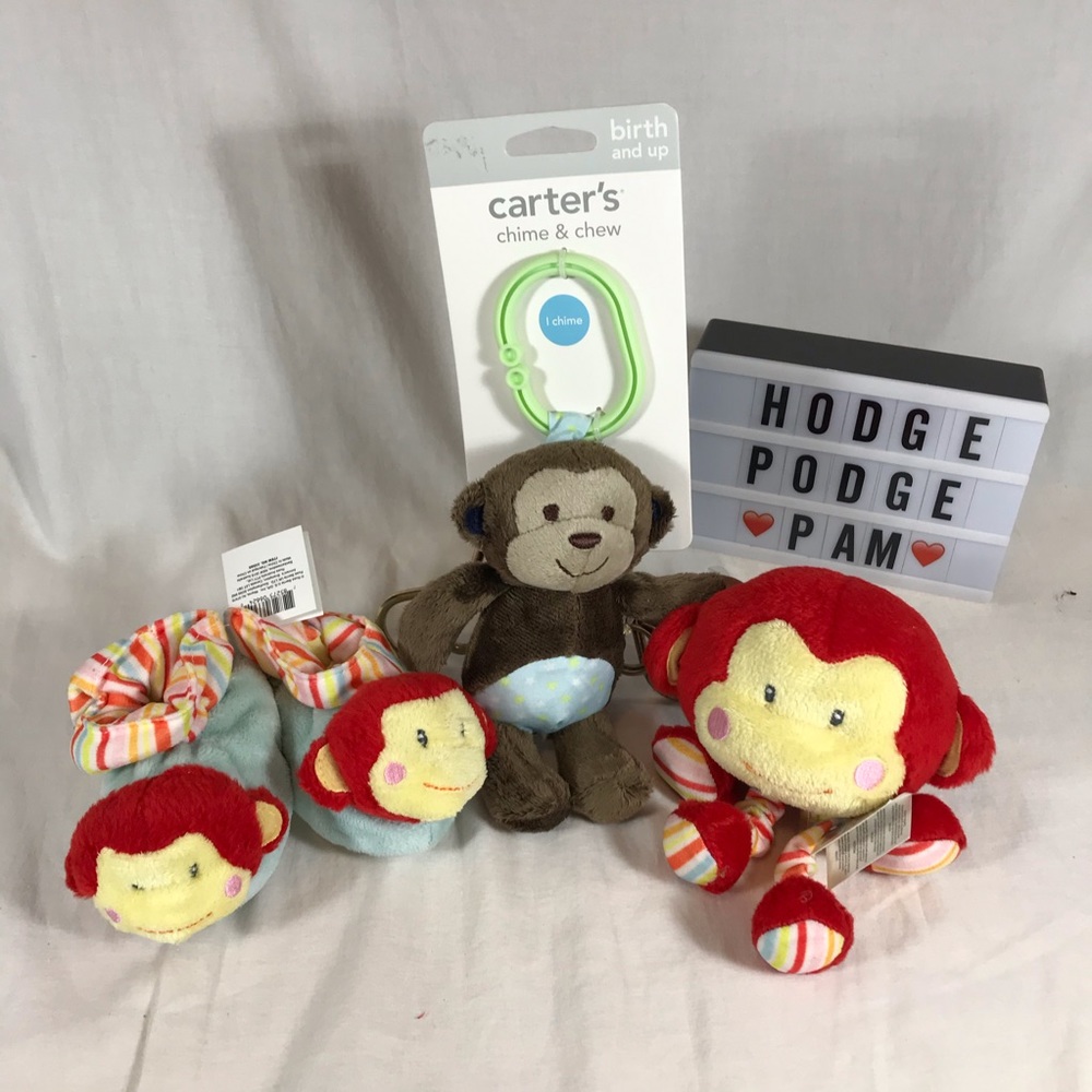 Monkey Baby Gift Set Plush Booties Rattle & Toy - Picture 8 of 8
